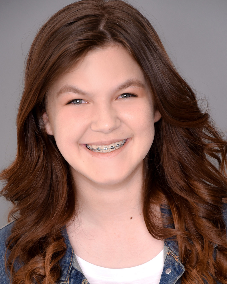 Caitlin Heinemeyer Headshot