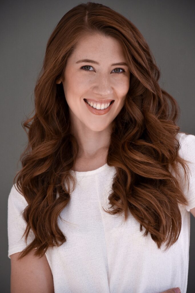 Melissa Hutchins Headshot